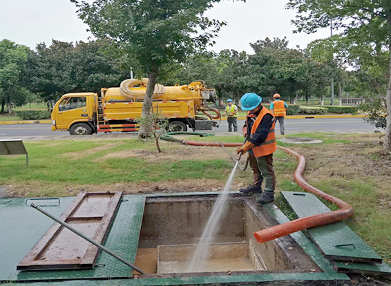 墨玉化油池清理